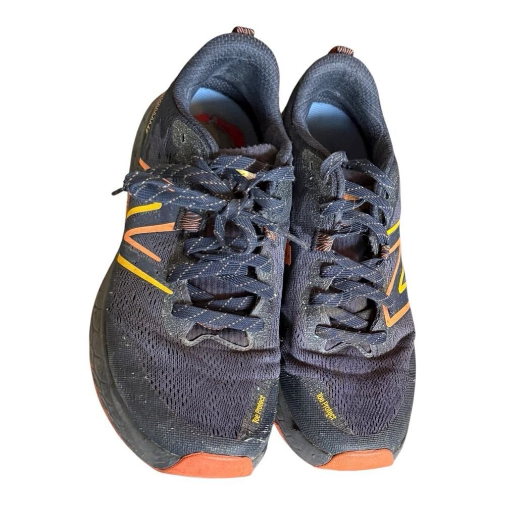 NEW BALANCE  FRESH FOAM X HIERRO V7 ATHLETIC RUNNING SHOE GREY ORANGE men's 9